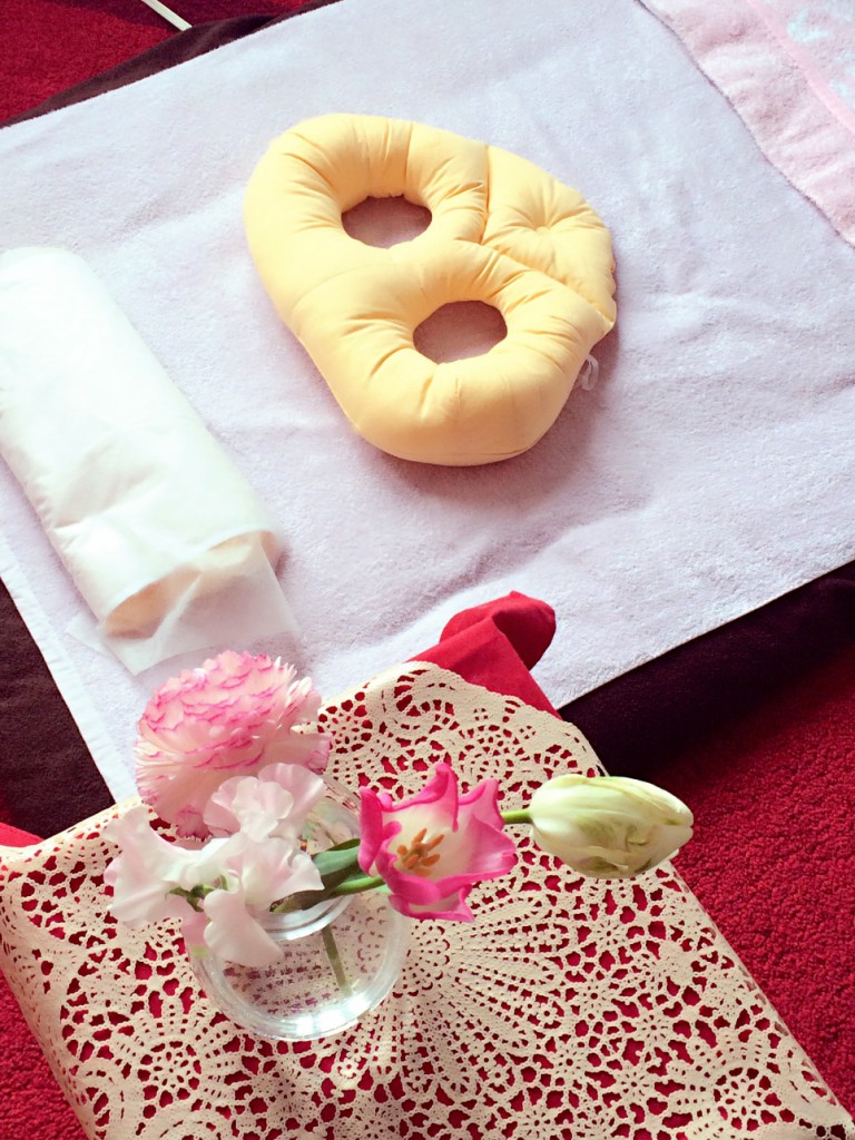 新しい仲間が加わりました(*^^*)これで授乳ママのうつ伏せも楽ちん?